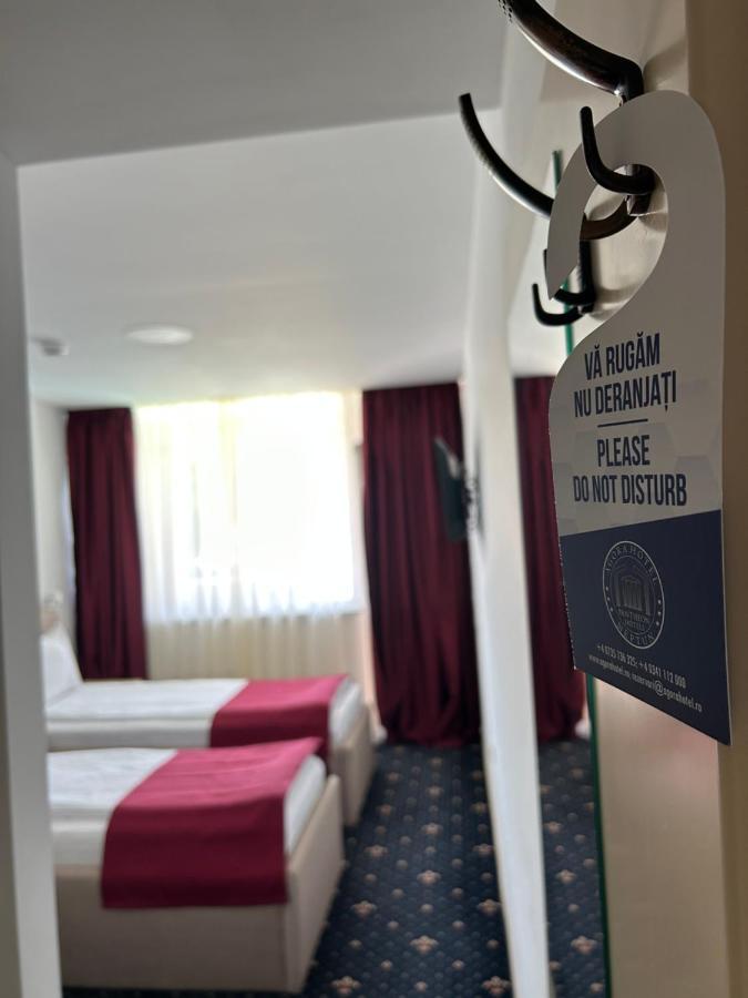 Hotel Agora 尼普顿 外观 照片