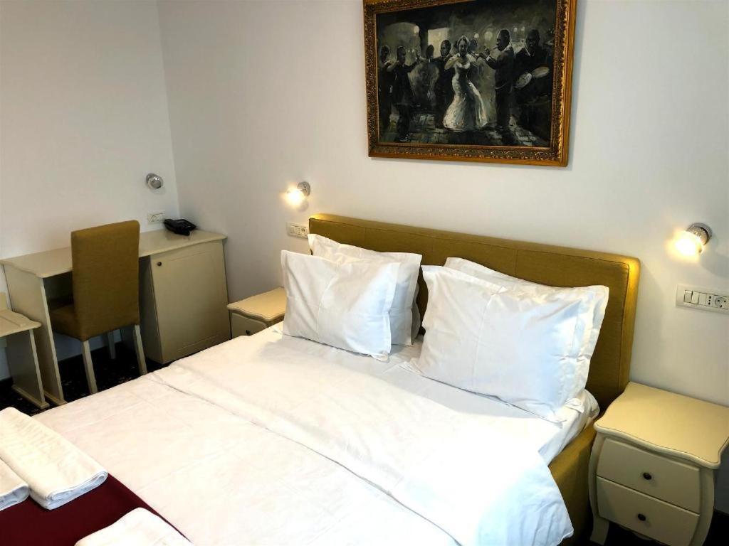 Hotel Agora 尼普顿 外观 照片